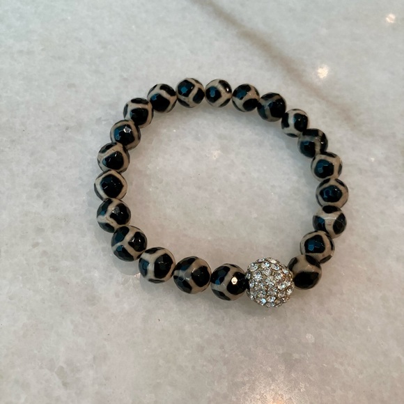 🔸NWT🔸Faceted Natural Dzi Agate Beaded Bracelet with CZ accent - Picture 9 of 10